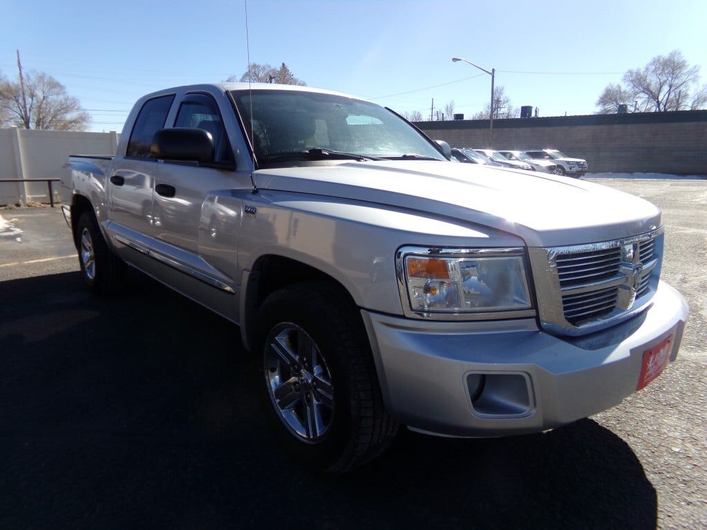 2010 DODGE Dakota