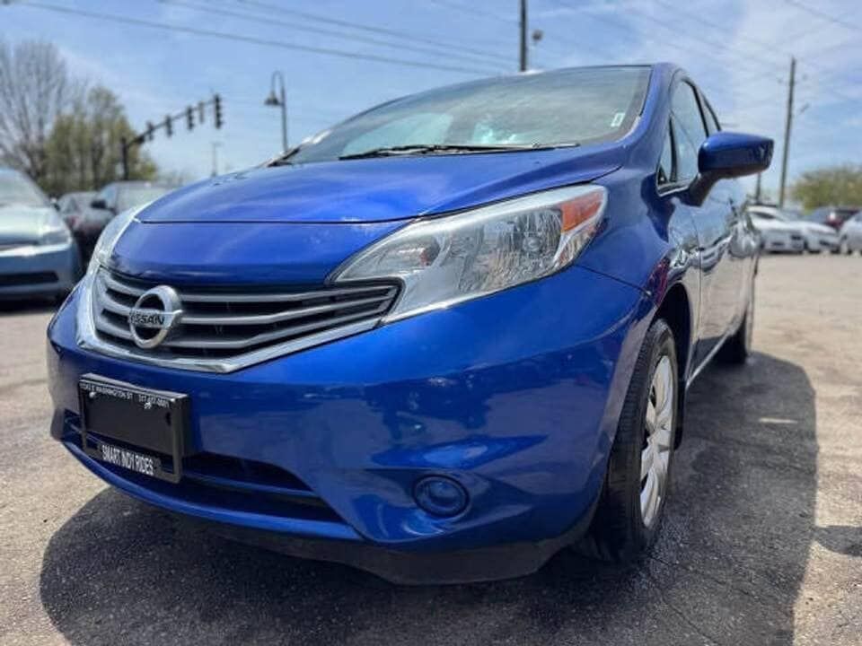2016 NISSAN Versa
