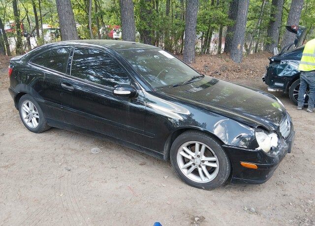2003 MERCEDES-BENZ C-Class