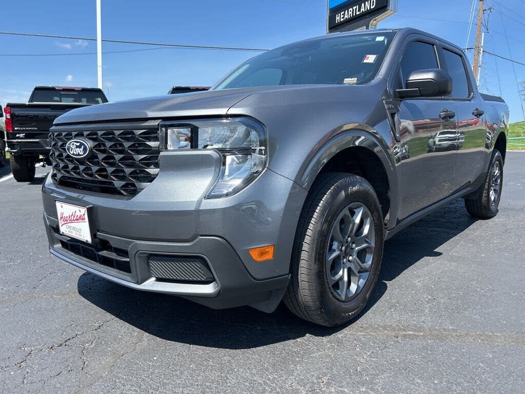 2025 FORD Maverick