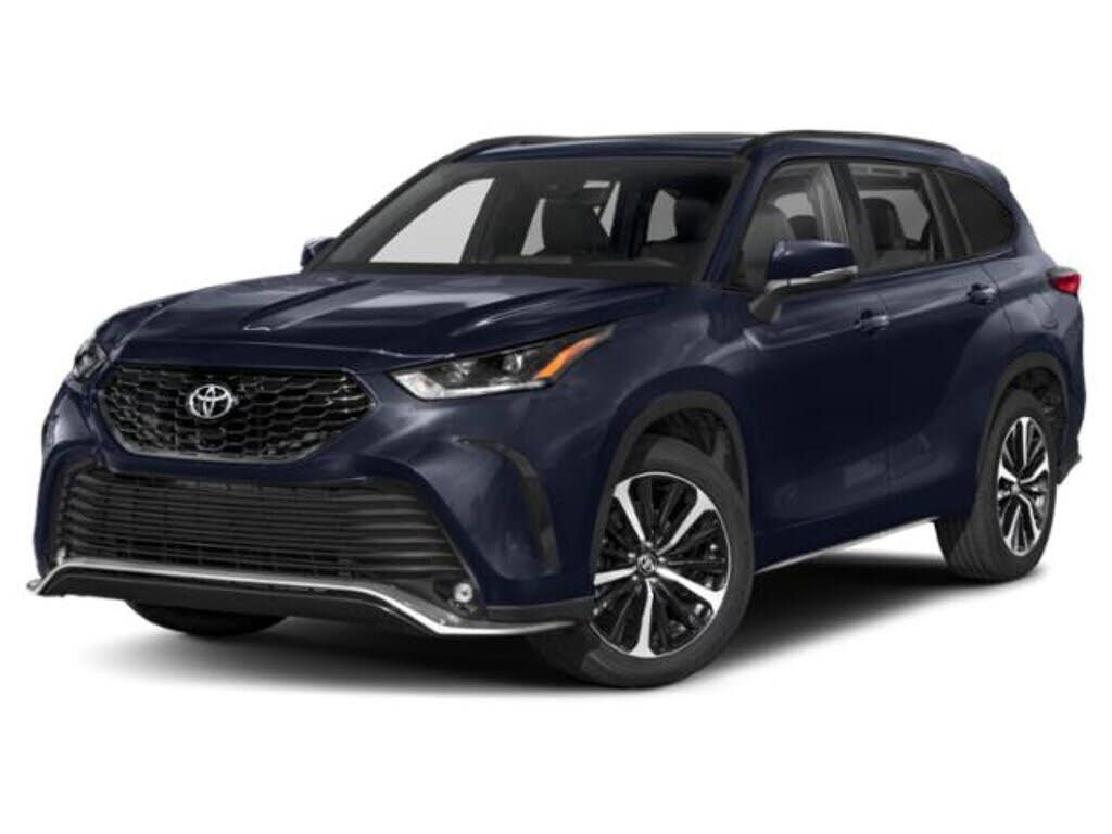2022 TOYOTA Highlander