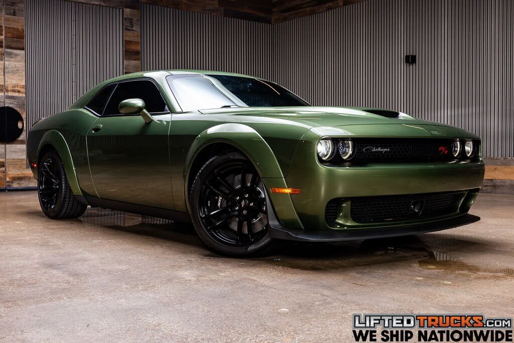 2022 DODGE Challenger