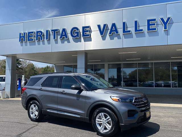 2022 FORD Explorer