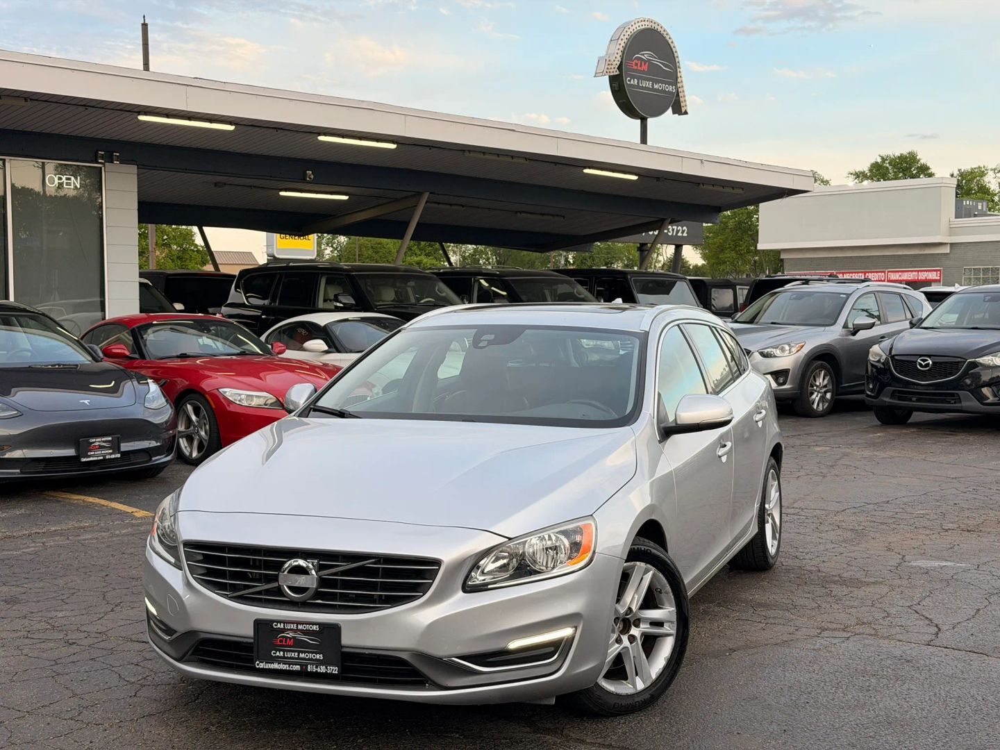 2015 VOLVO V60