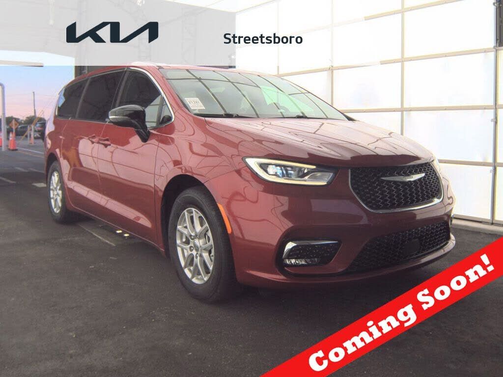 2025 CHRYSLER Pacifica