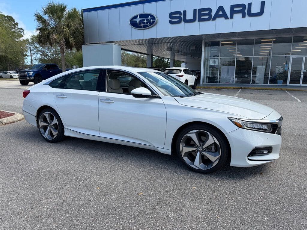 2020 HONDA Accord