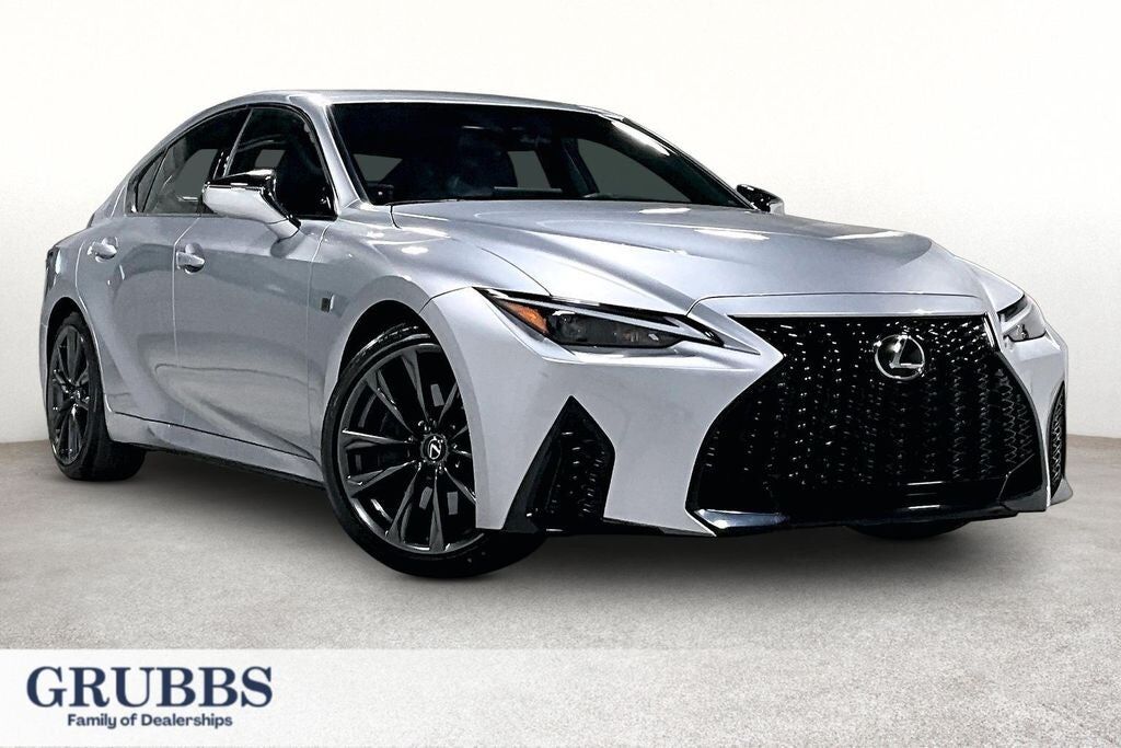 2024 LEXUS IS