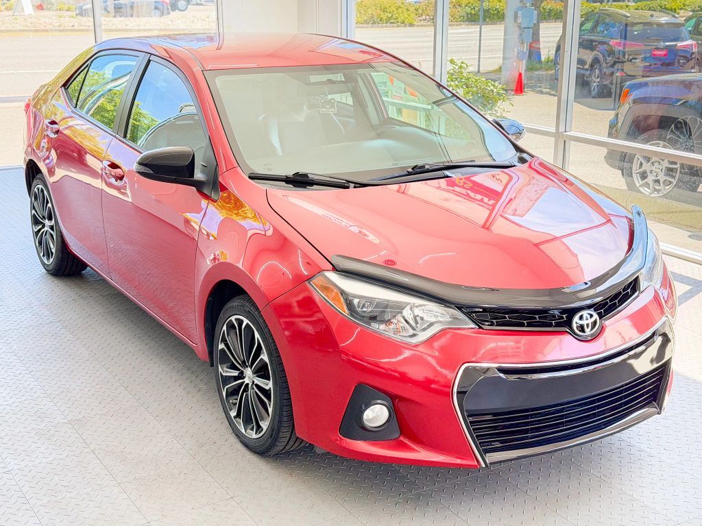 2015 TOYOTA Corolla