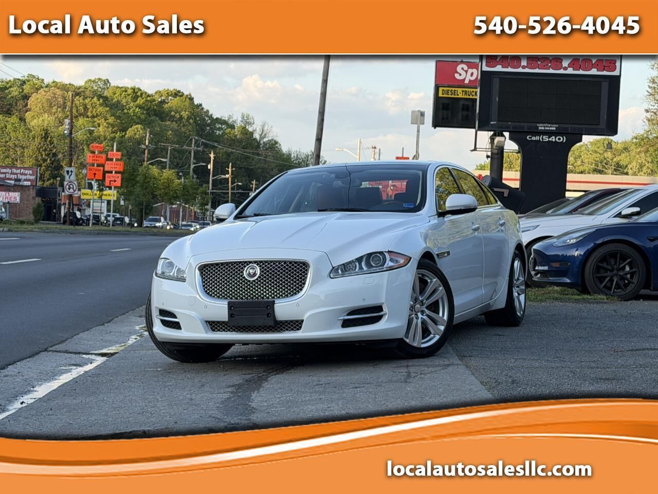 2013 JAGUAR XJ