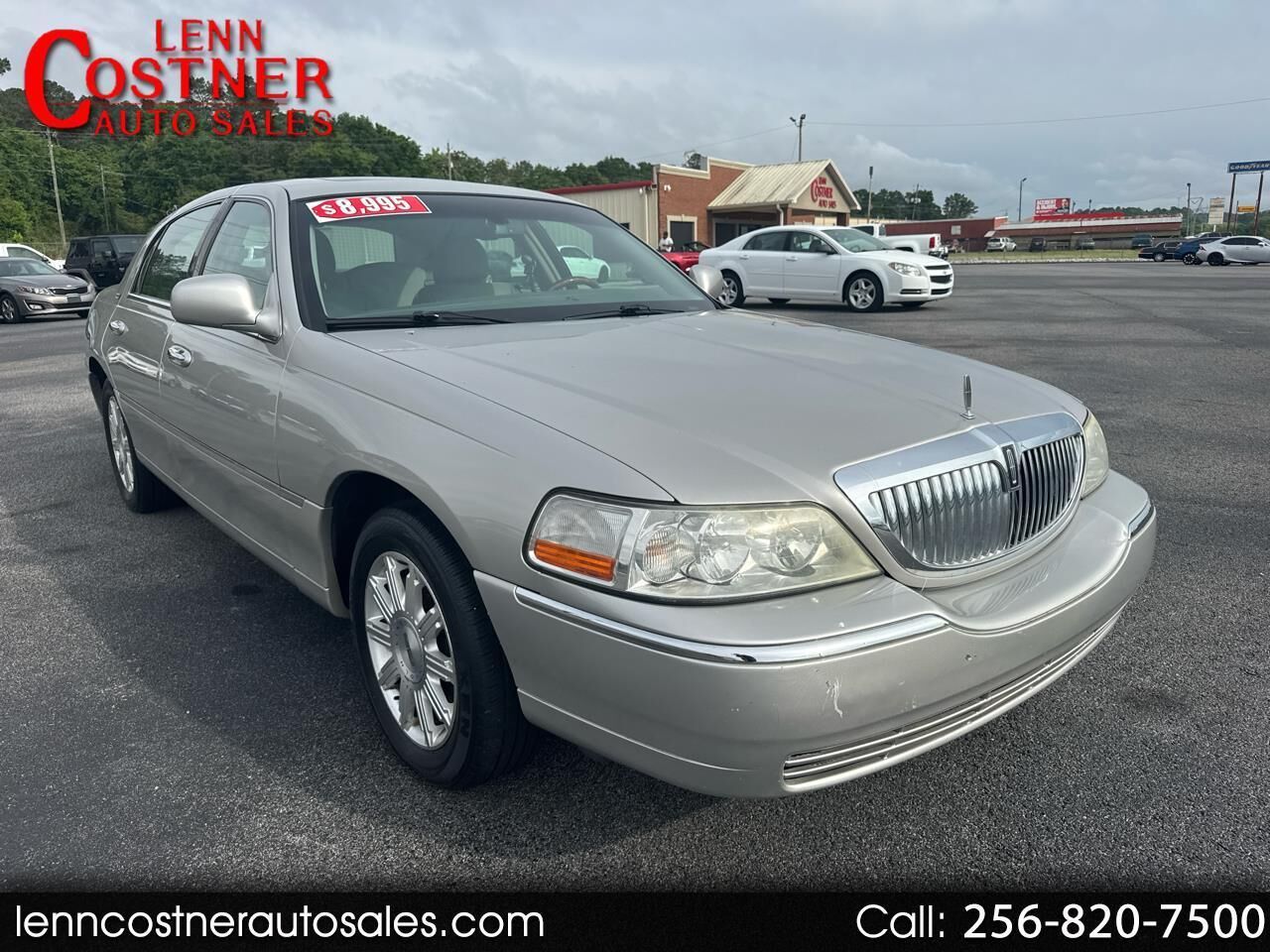 2007 LINCOLN Town Car