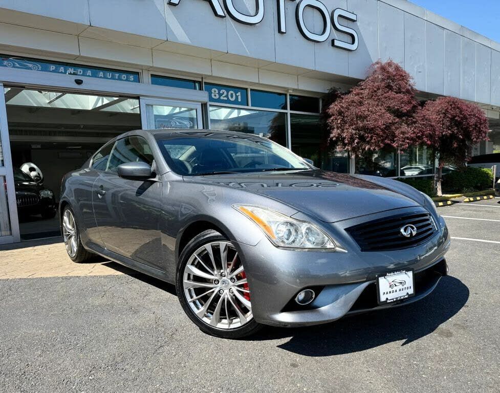 2013 INFINITI G37