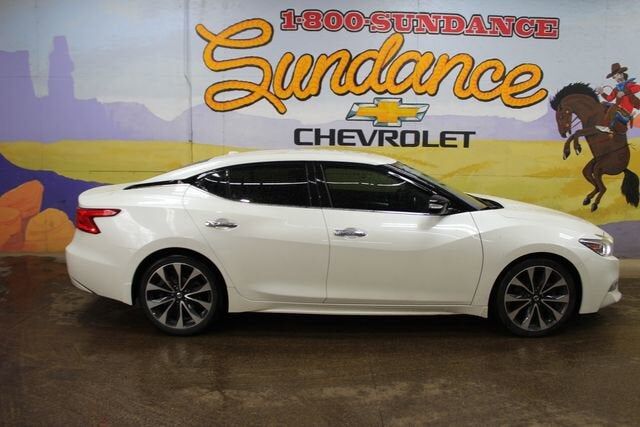2016 NISSAN Maxima