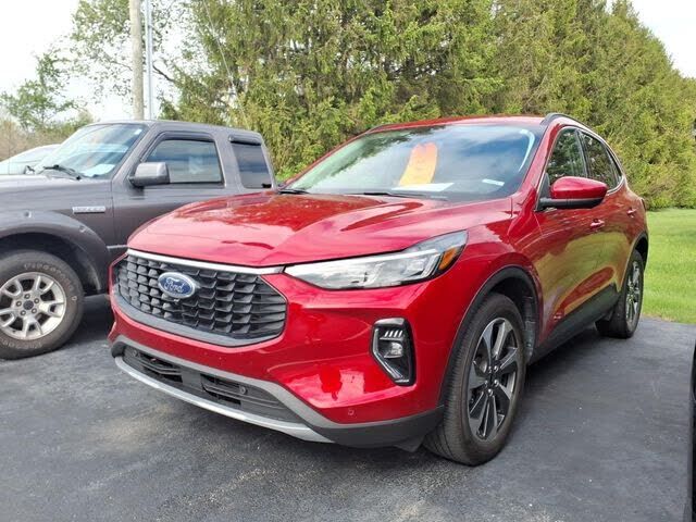 2023 FORD Escape