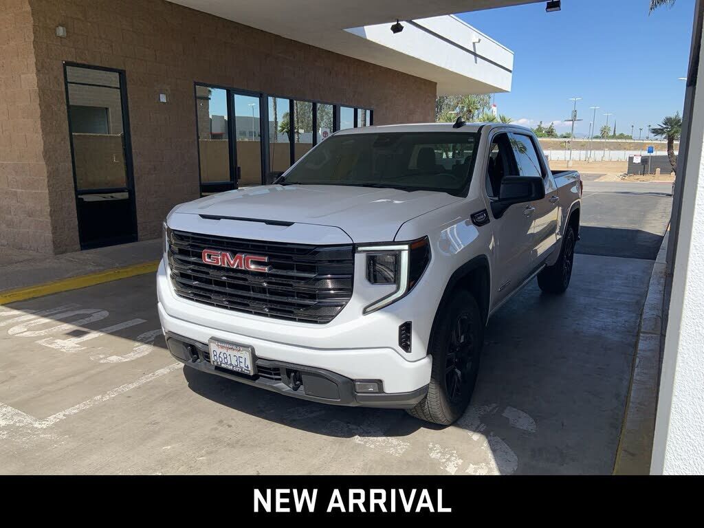 2025 GMC Sierra