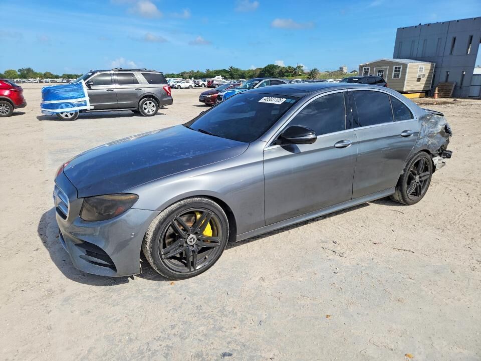 2017 MERCEDES-BENZ E-Class