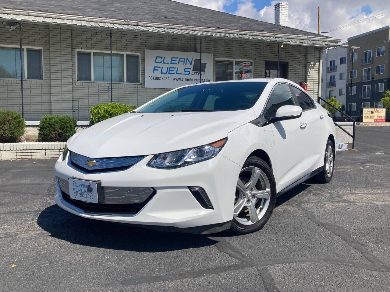 2017 CHEVROLET Volt