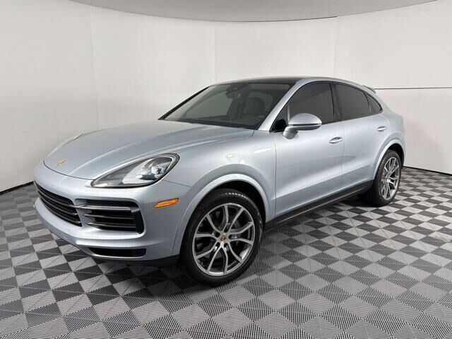 2023 PORSCHE Cayenne