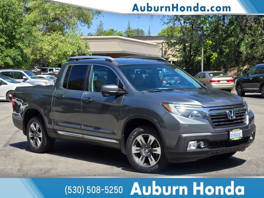 2017 HONDA Ridgeline