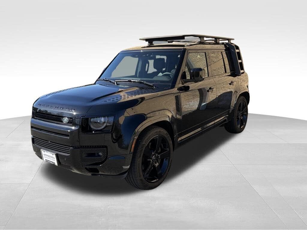 2025 LAND ROVER Defender