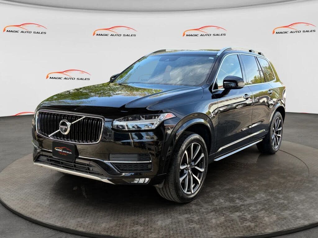 2018 VOLVO XC90