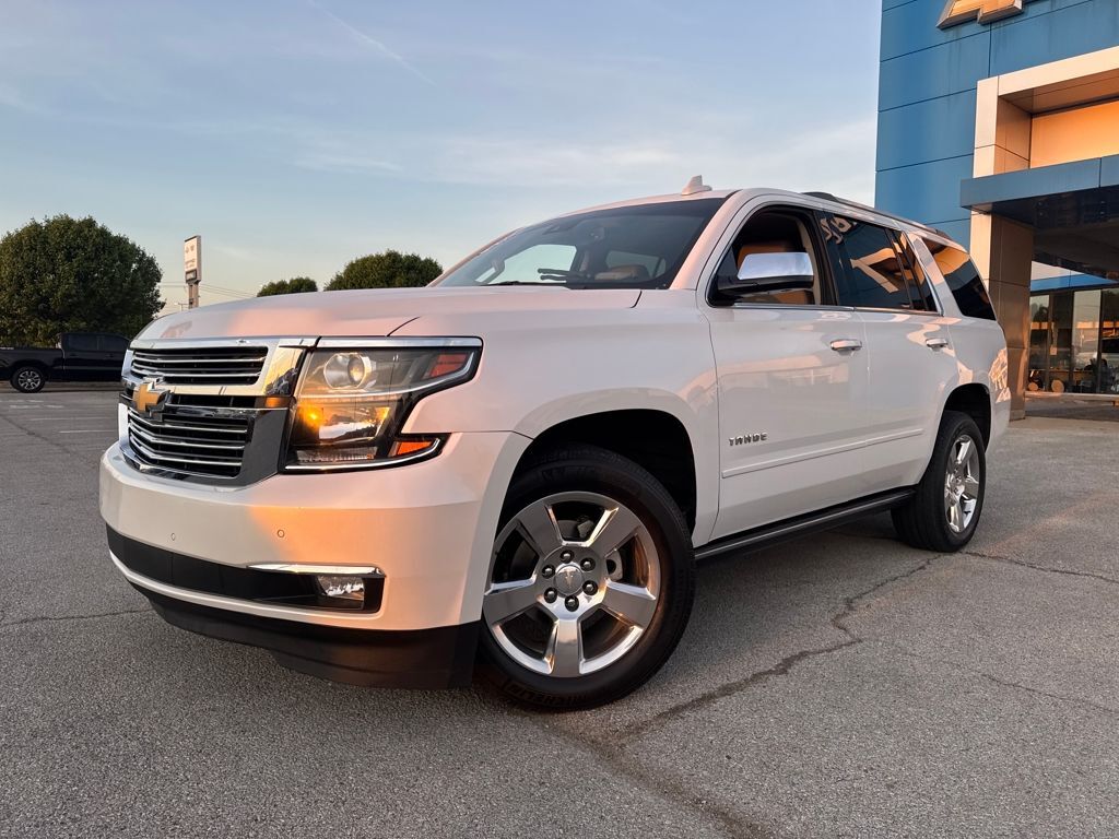 2017 CHEVROLET Tahoe