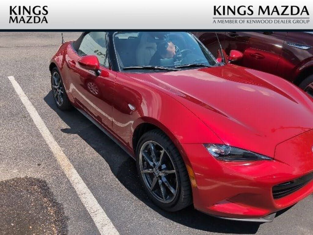 2017 MAZDA MX-5