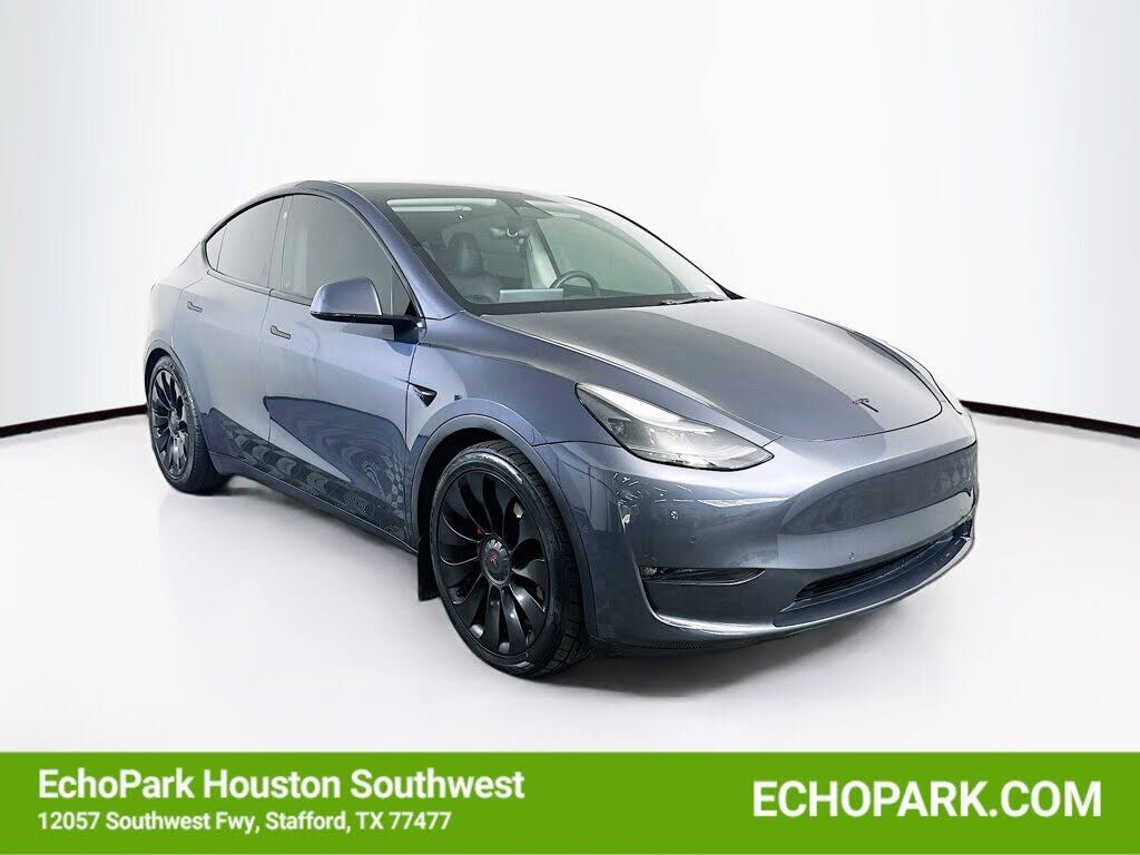 2022 TESLA Model Y