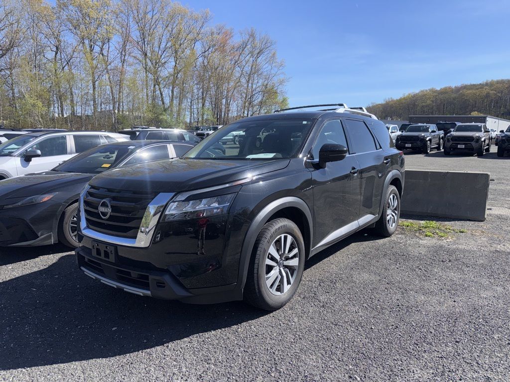 2023 NISSAN Pathfinder
