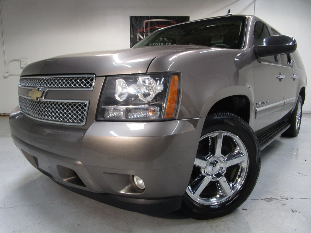 2011 CHEVROLET Suburban