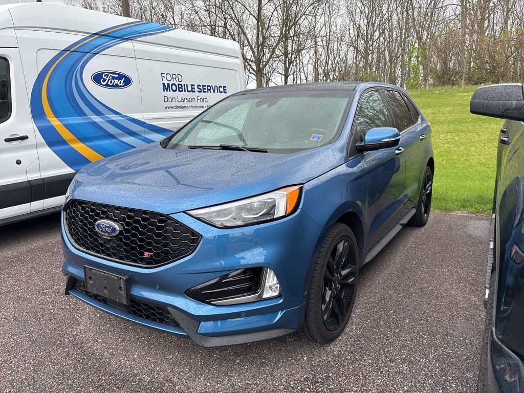 2019 FORD Edge