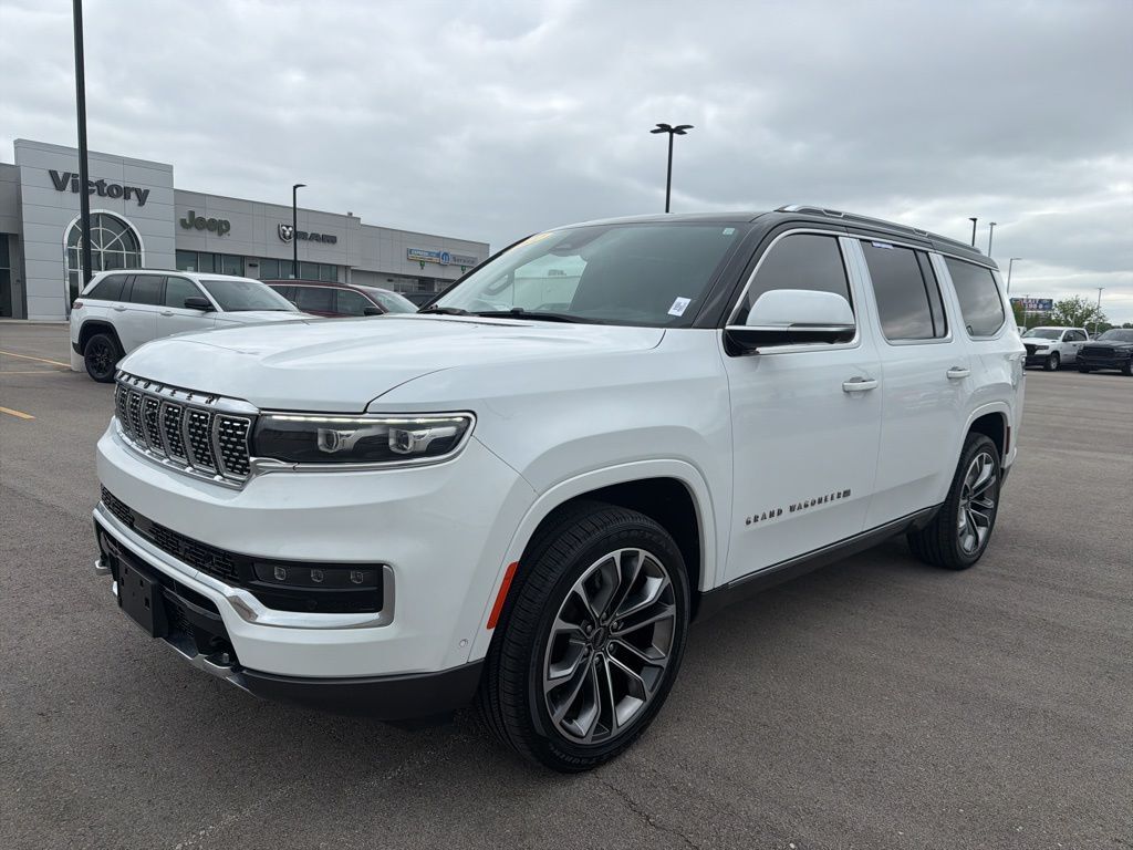 2022 JEEP Grand Wagoneer