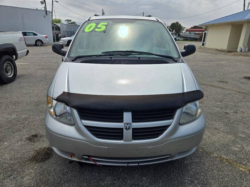 2005 DODGE Caravan