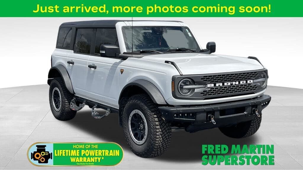 2024 FORD Bronco