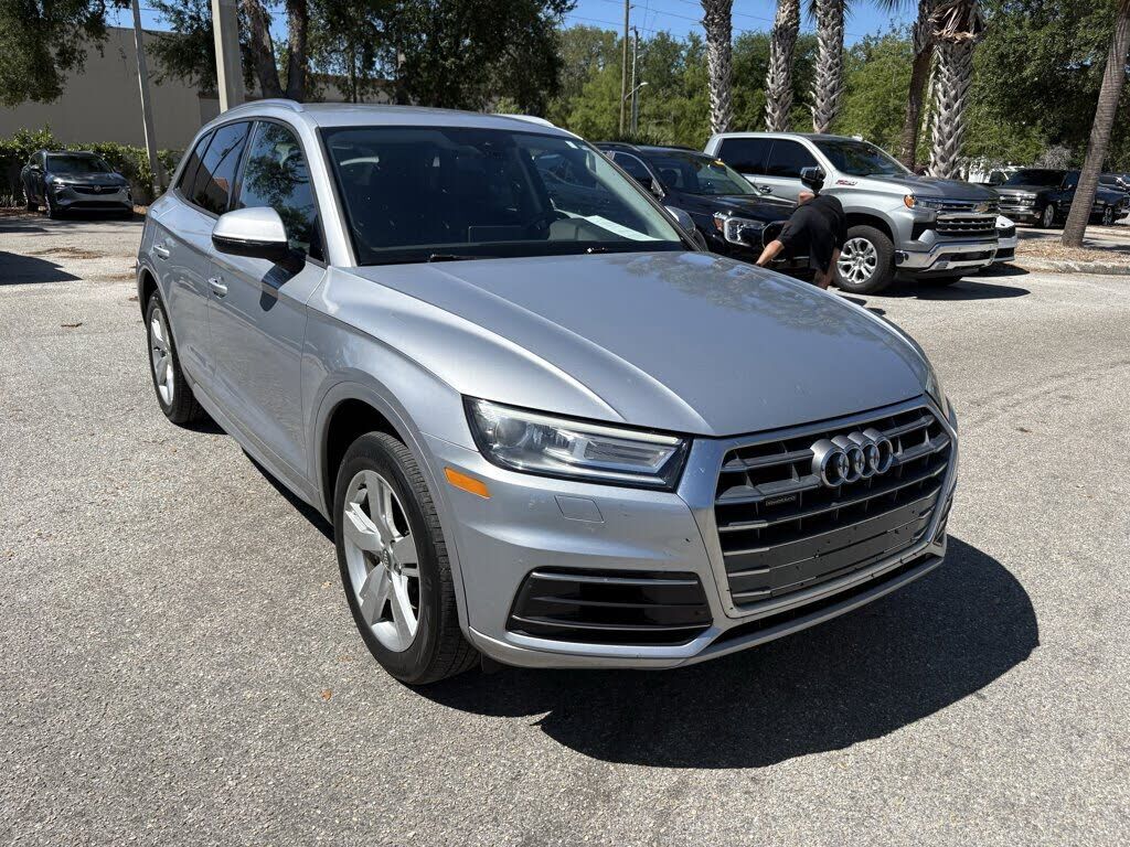 2018 AUDI Q5