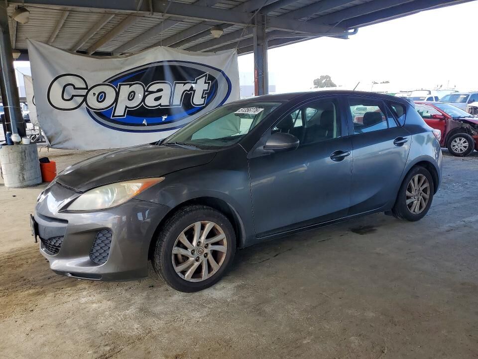 2012 MAZDA Mazda3
