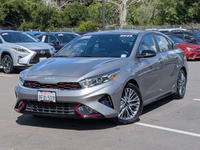 2023 KIA Forte