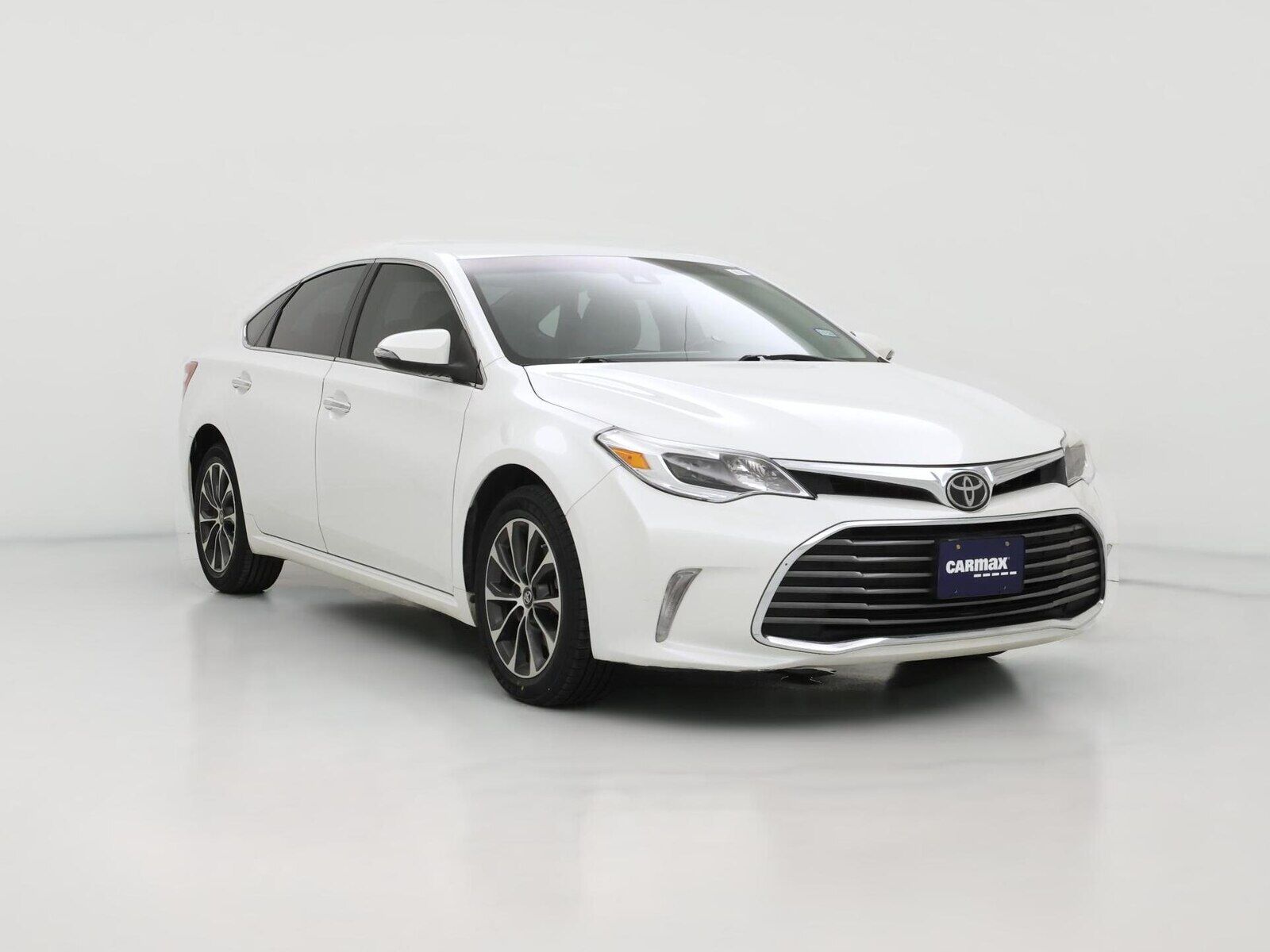 2017 TOYOTA Avalon