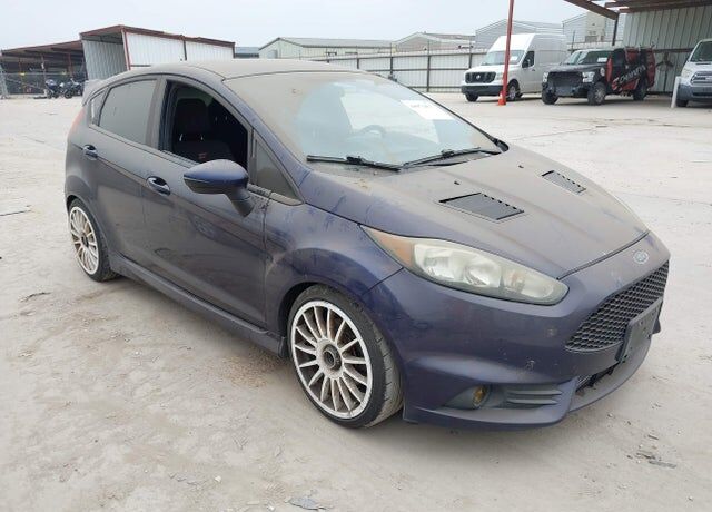 2016 FORD Fiesta