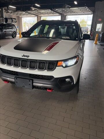 2023 JEEP Compass