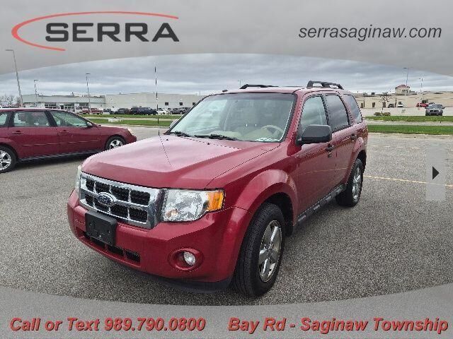 2011 FORD Escape