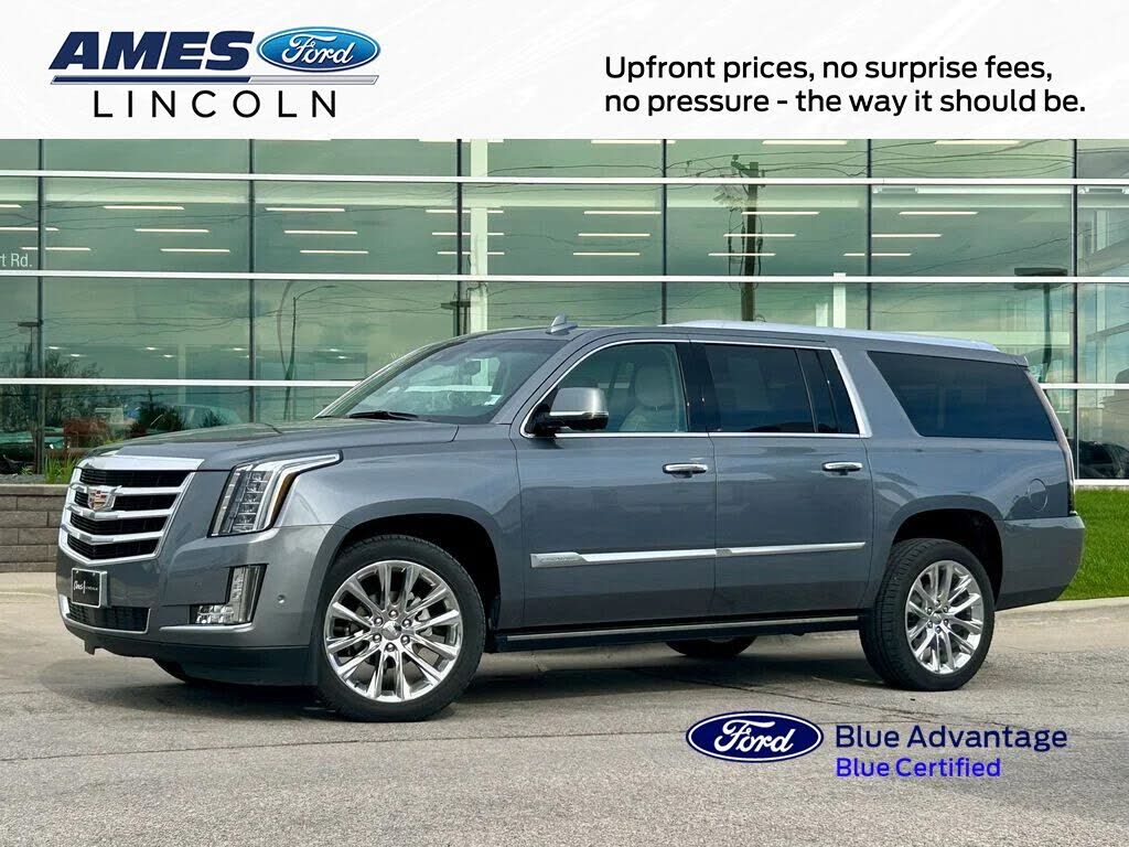 2019 CADILLAC Escalade ESV