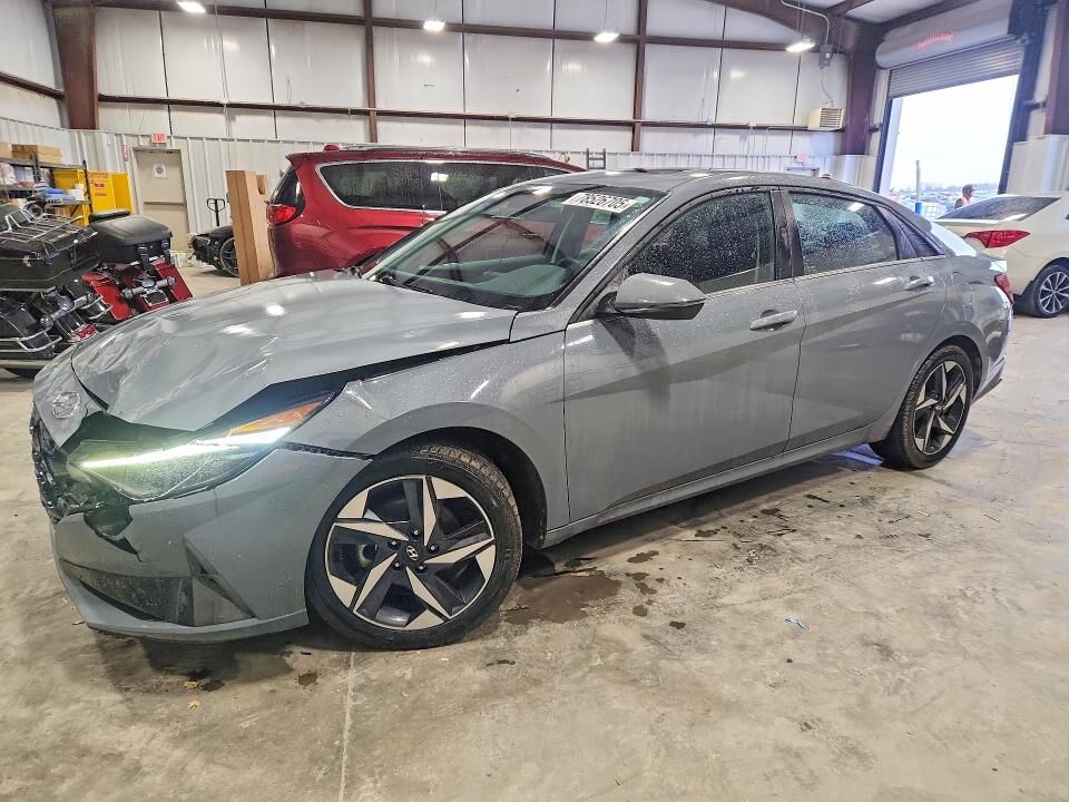 2023 HYUNDAI Elantra