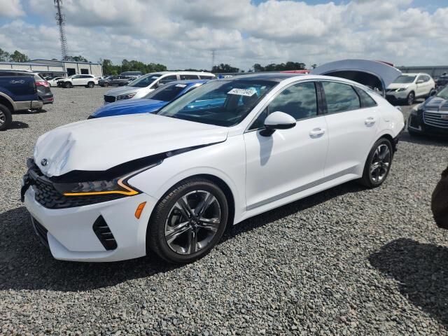 2021 KIA K5