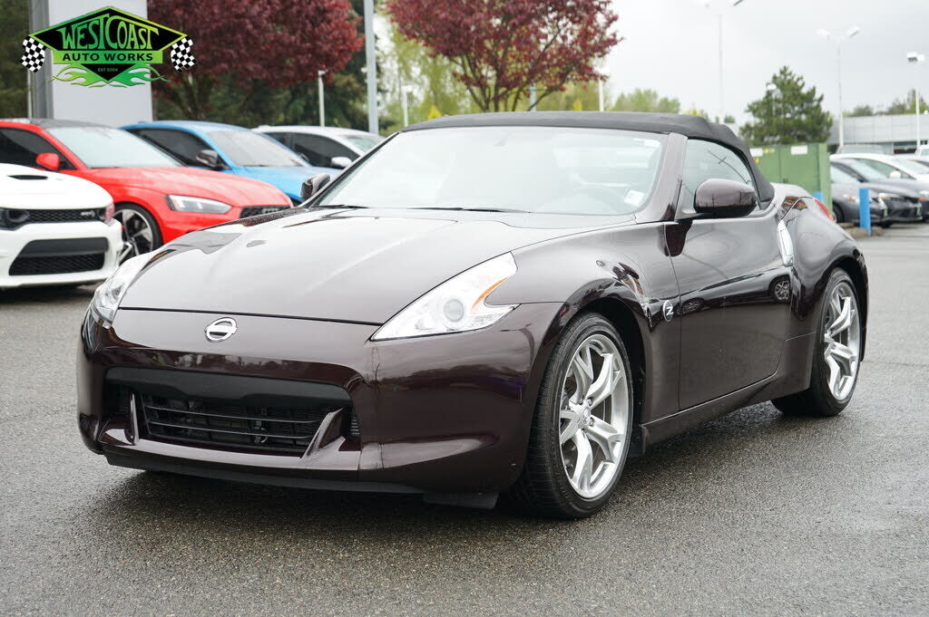 2010 NISSAN 370Z