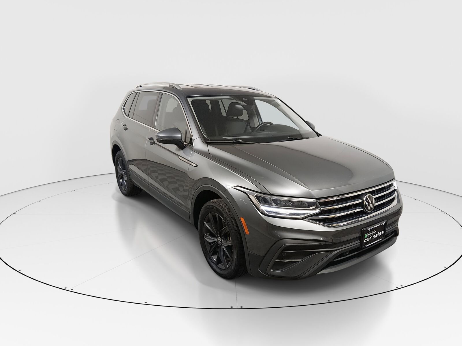 2024 VOLKSWAGEN Tiguan