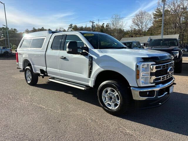2025 FORD F-250