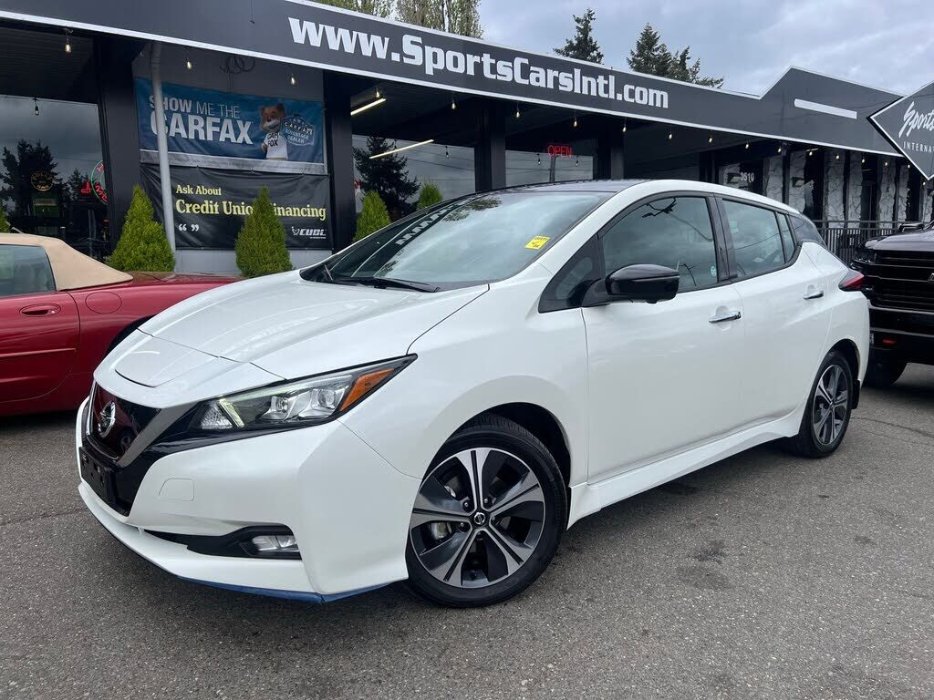 2021 NISSAN Leaf