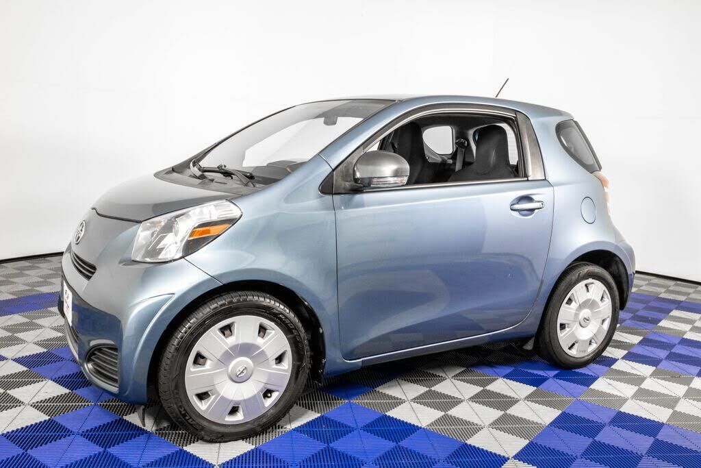 2014 TOYOTA Scion