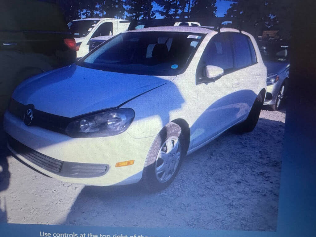 2012 VOLKSWAGEN Golf