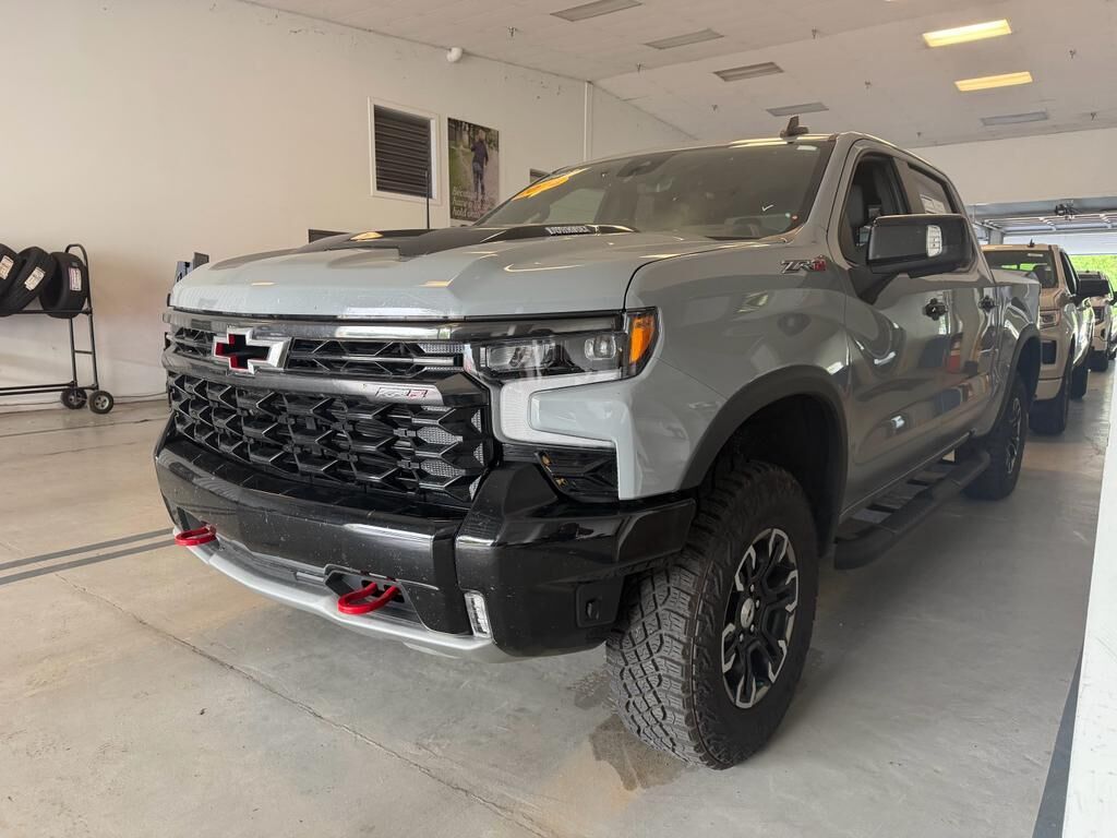 2024 CHEVROLET Silverado